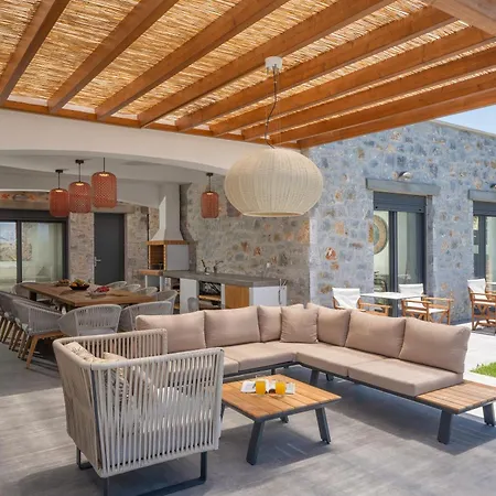 Eden, Luxus Trifft Idylle فيلة Ádhele